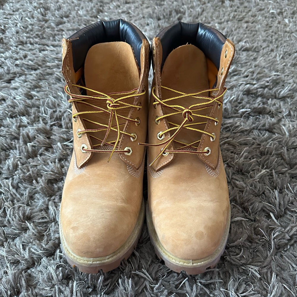 Timberland 6” Premium Waterproof Boots Sz 11.5 ‘Wheat’